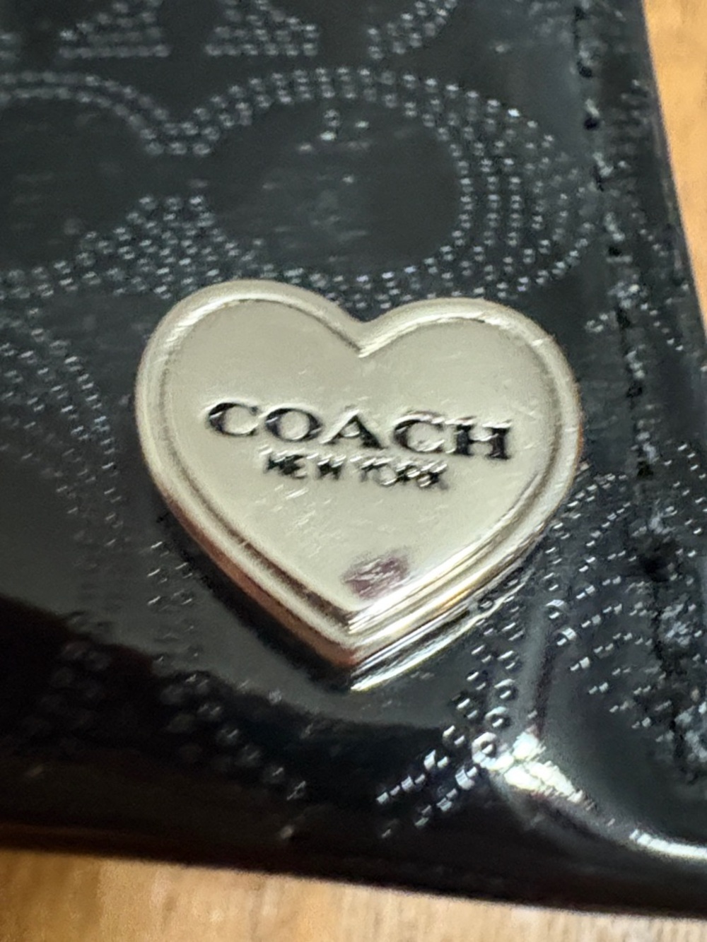 Coach Black Patent Leather Card Holder with Heart Charm - Picture 2 of 4
